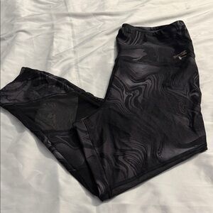 NWOT Pink Victoria's Secret Dark Patterned Leggings